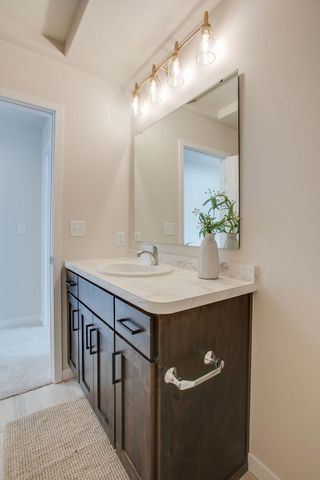 2529 36th Avenue S, Moorhead, MN 56560