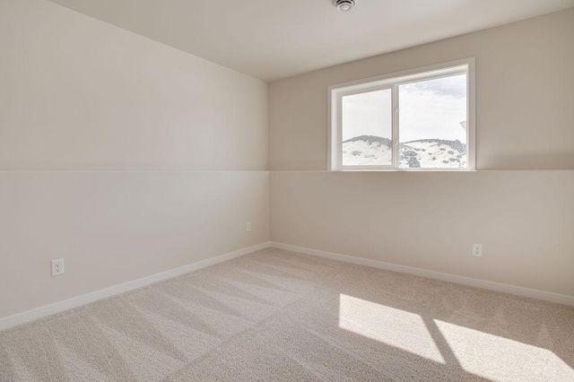 2529 36th Avenue S, Moorhead, MN 56560