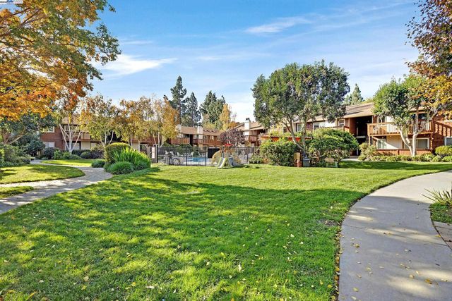 3423 Pennsylvania Cmn, Fremont, CA 94536