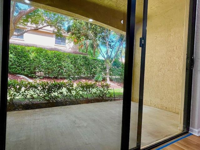 3959 Orange Tree Lane, Weston, FL 33332