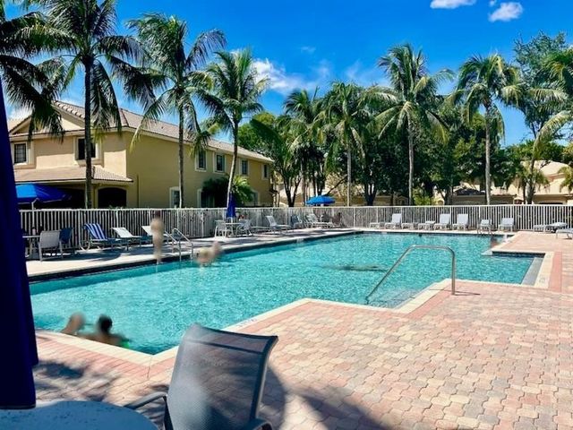 3959 Orange Tree Lane, Weston, FL 33332