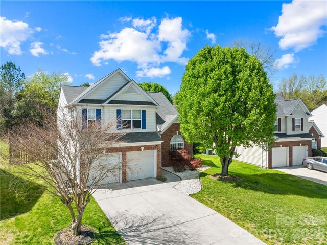 10915 Northgate Trail Drive, Charlotte, NC 28215