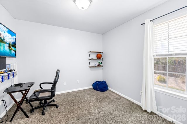 10915 Northgate Trail Drive, Charlotte, NC 28215