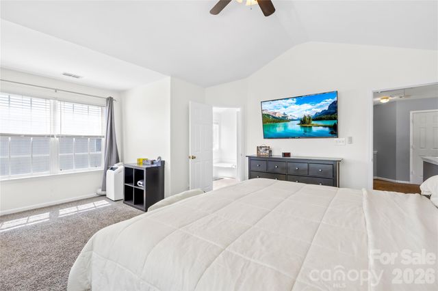 10915 Northgate Trail Drive, Charlotte, NC 28215