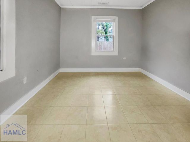 109 W 57th Street, Savannah, GA 31405