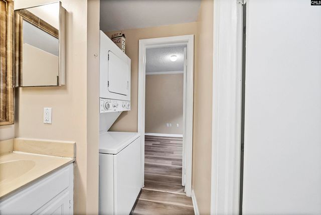 2002 Greene Street 201, Columbia, SC 29201