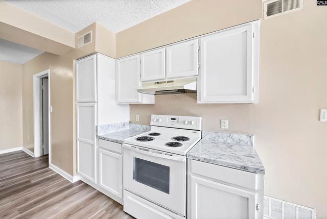 2002 Greene Street 201, Columbia, SC 29201