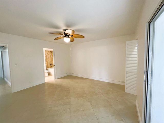 3001 Portofino Isle E2, Coconut Creek, FL 33066