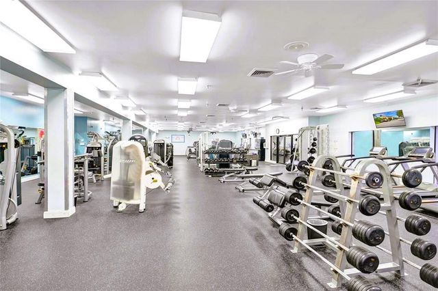 3001 Portofino Isle E2, Coconut Creek, FL 33066