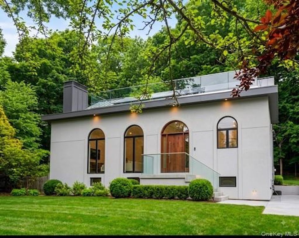 107 Stephenson Terrace, Briarcliff Manor, NY 10510 — photo 3