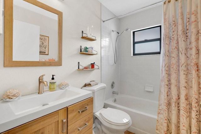 144 HILLTOP STREET, Davenport, FL 33837