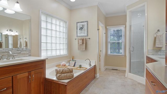 901 Jessie Drive SW, Decatur, AL 35603