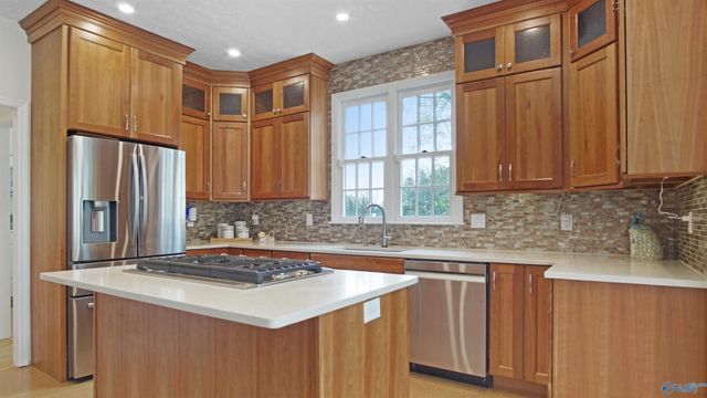 901 Jessie Drive SW, Decatur, AL 35603