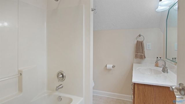 901 Jessie Drive SW, Decatur, AL 35603