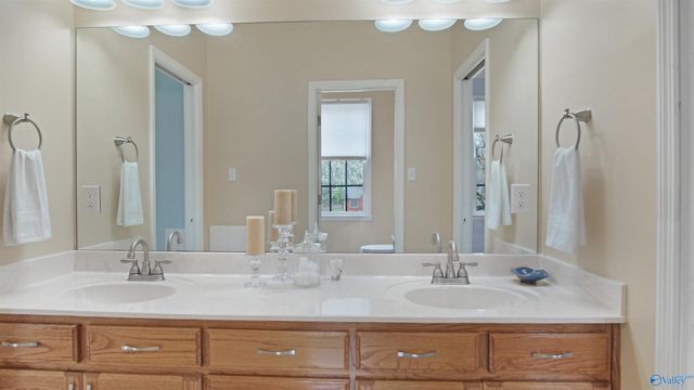 901 Jessie Drive SW, Decatur, AL 35603