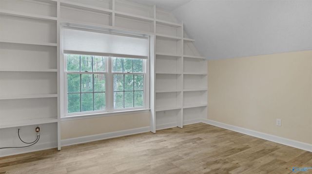 901 Jessie Drive SW, Decatur, AL 35603