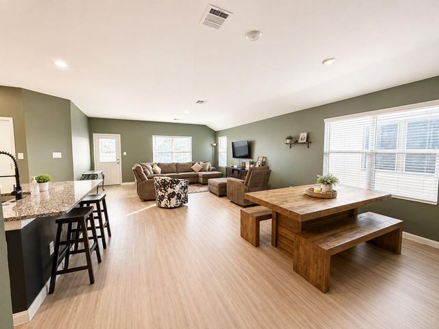 2832 Green Finch, New Braunfels, TX 78130