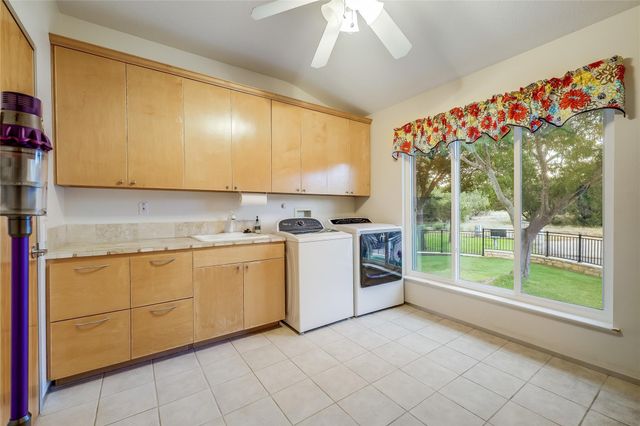 20505 Genessee CV, Lago Vista, TX 78645