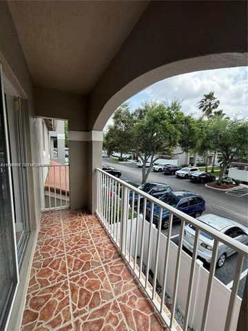 12637 SW 54th St, Miramar, FL 33027