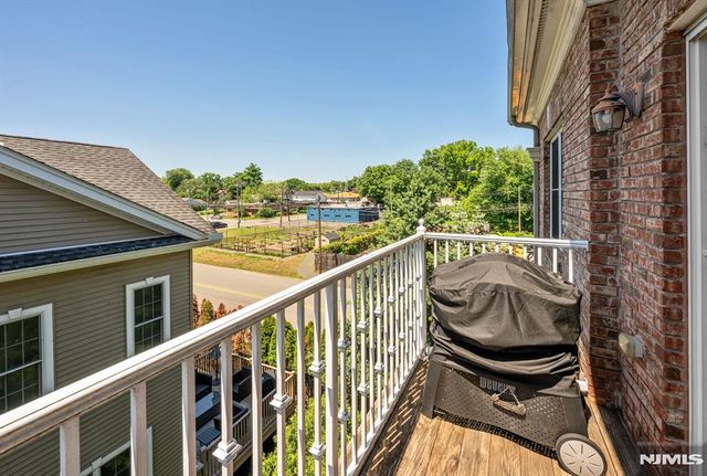 1302 Rio Vista Lane, Northvale, NJ 07647