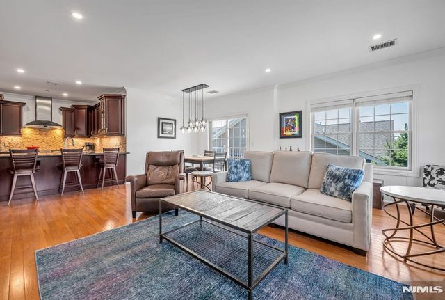 1302 Rio Vista Lane, Northvale, NJ 07647