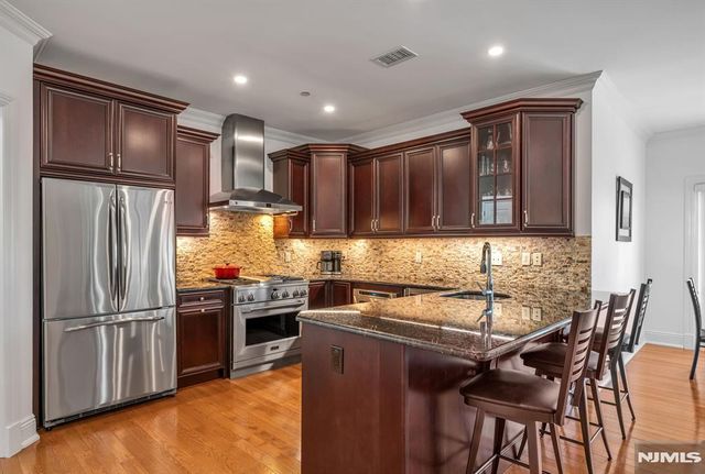 1302 Rio Vista Lane, Northvale, NJ 07647