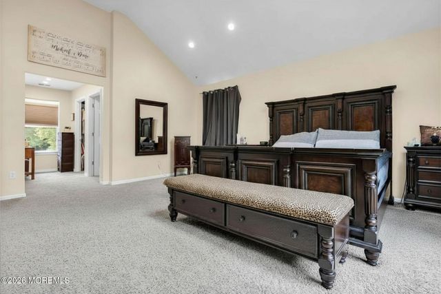 5 Hart Terrace, Tinton Falls, NJ 07753