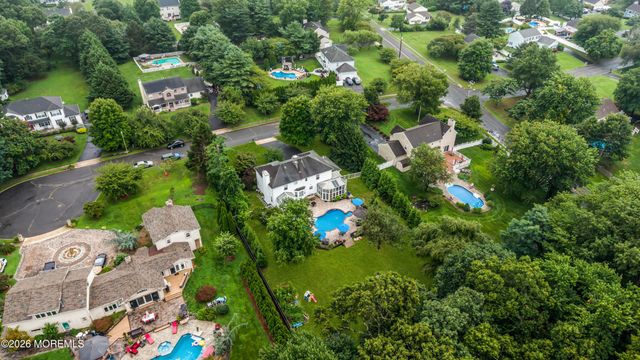 5 Hart Terrace, Tinton Falls, NJ 07753