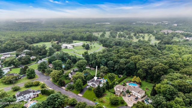 5 Hart Terrace, Tinton Falls, NJ 07753
