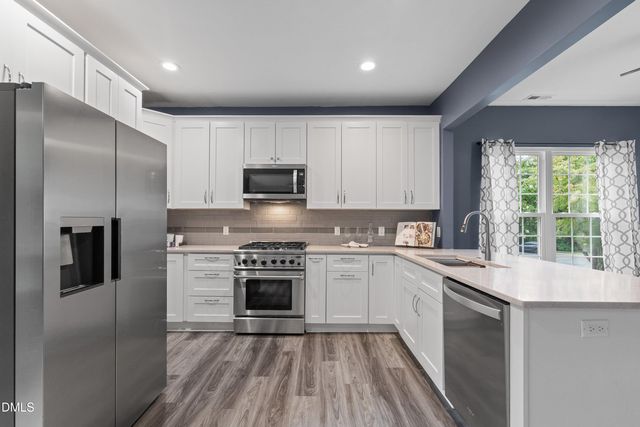 205 N Weststone Boulevard, Fuquay Varina, NC 27526