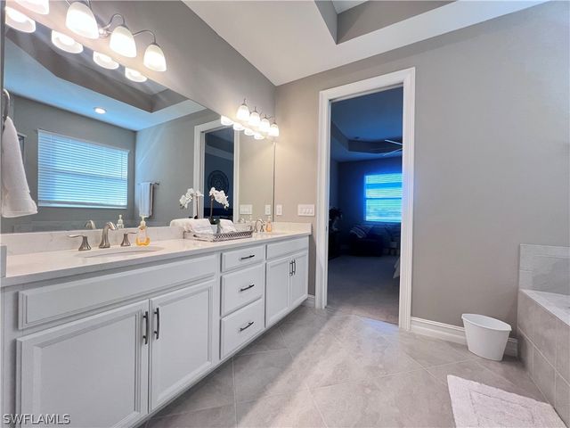 14715 Kelson CIR, Naples, FL 34114