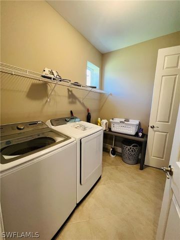 14715 Kelson CIR, Naples, FL 34114