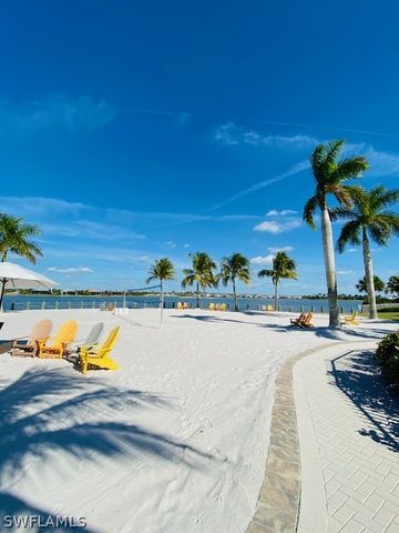 14715 Kelson CIR, Naples, FL 34114