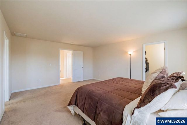 2943 NW Corktree Ln, Albany, OR 97321