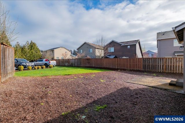 2943 NW Corktree Ln, Albany, OR 97321