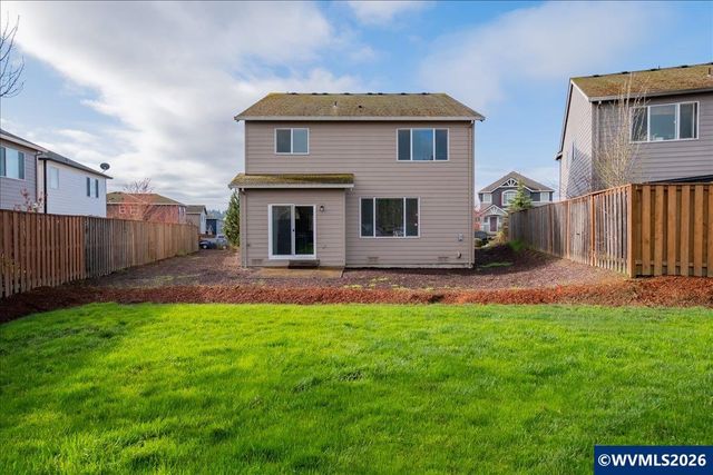 2943 NW Corktree Ln, Albany, OR 97321