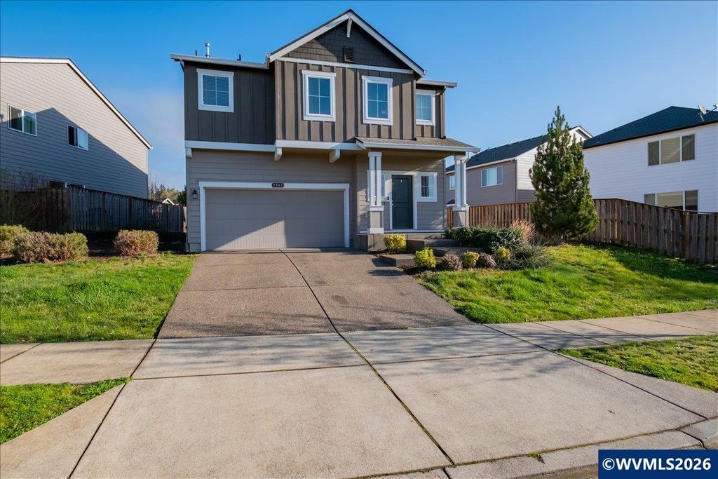 2943 NW Corktree Ln, Albany, OR 97321