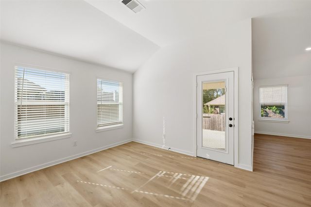 12531 Lake Conroe Hills Drive, Willis, TX 77318