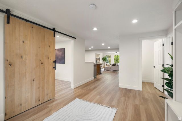 877 S 200 E, Farmington, UT 84025