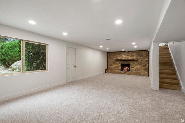 877 S 200 E, Farmington, UT 84025