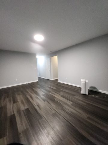 302 Boston Post Rd E B2, Marlborough, MA 01752