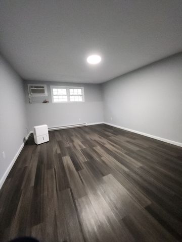 302 Boston Post Rd E B2, Marlborough, MA 01752