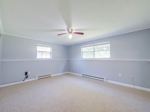 39 Pleasant A6, Northborough, MA 01532
