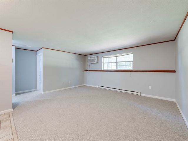 39 Pleasant A6, Northborough, MA 01532