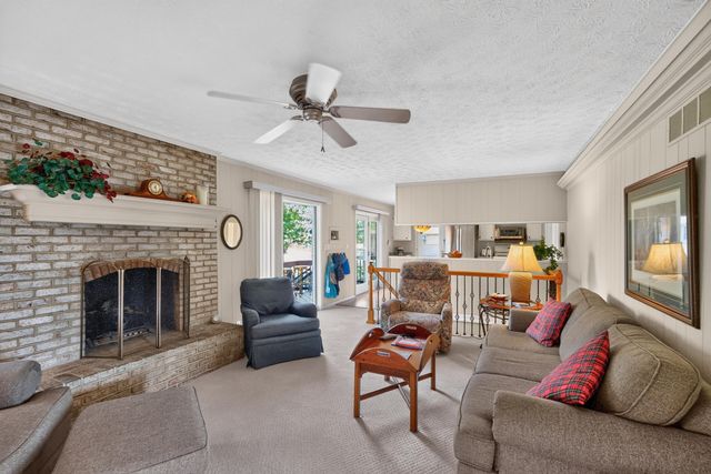 3367 Clays Mill Road, Lexington, KY 40503
