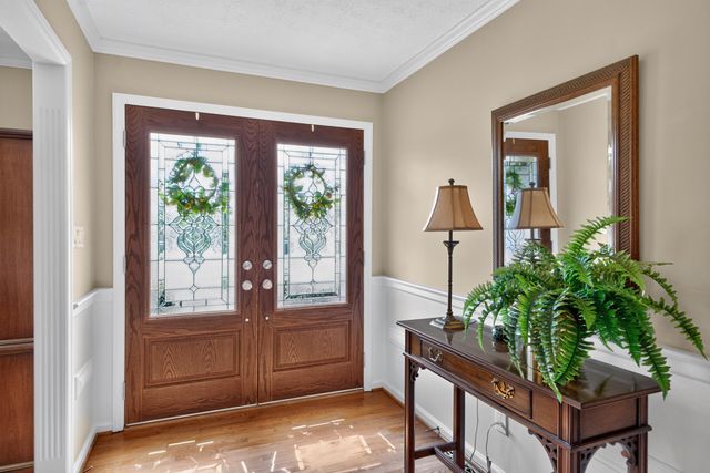 3367 Clays Mill Road, Lexington, KY 40503