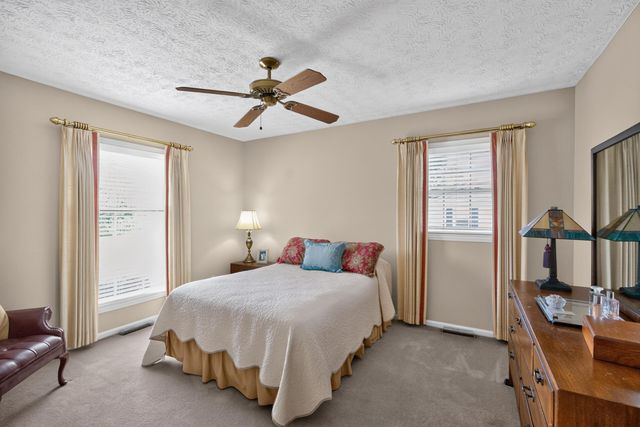 3367 Clays Mill Road, Lexington, KY 40503