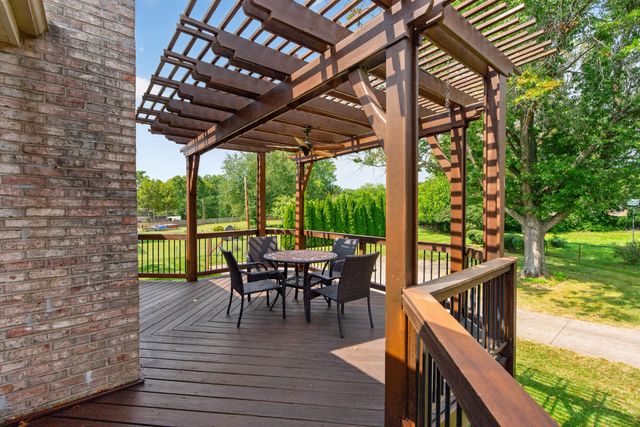 3367 Clays Mill Road, Lexington, KY 40503