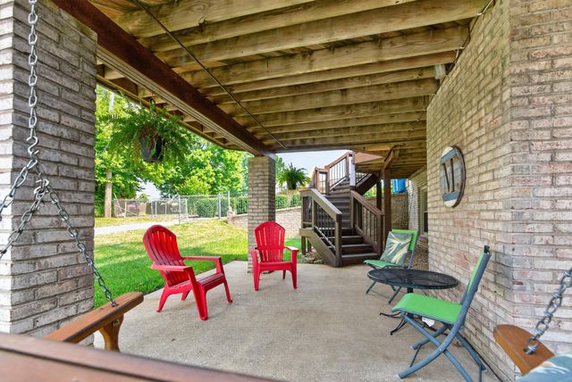 3367 Clays Mill Road, Lexington, KY 40503