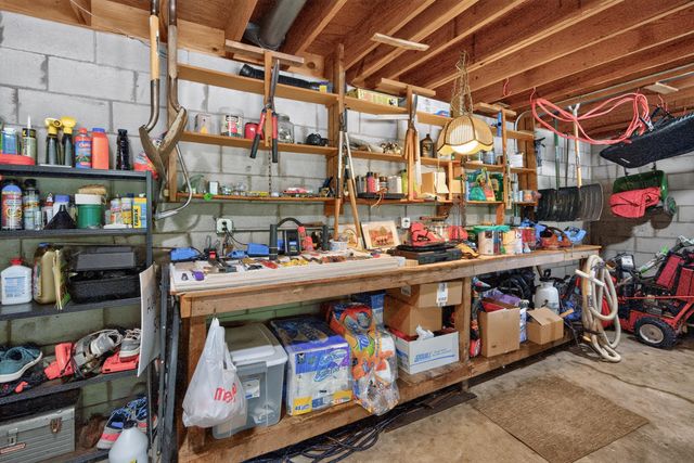 3367 Clays Mill Road, Lexington, KY 40503